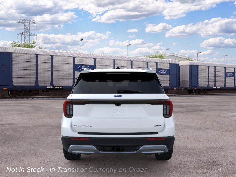 New 2026 Star White Metallic Tri-Coat Ford Platinum™ image 5