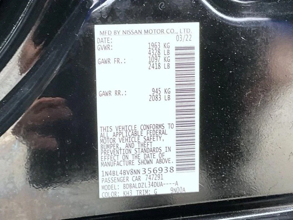 Used 2022 Black Nissan 2.5 S image 26