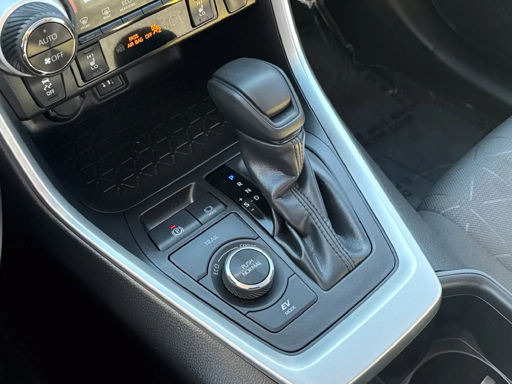 Used 2023 Black Toyota XLE image 27