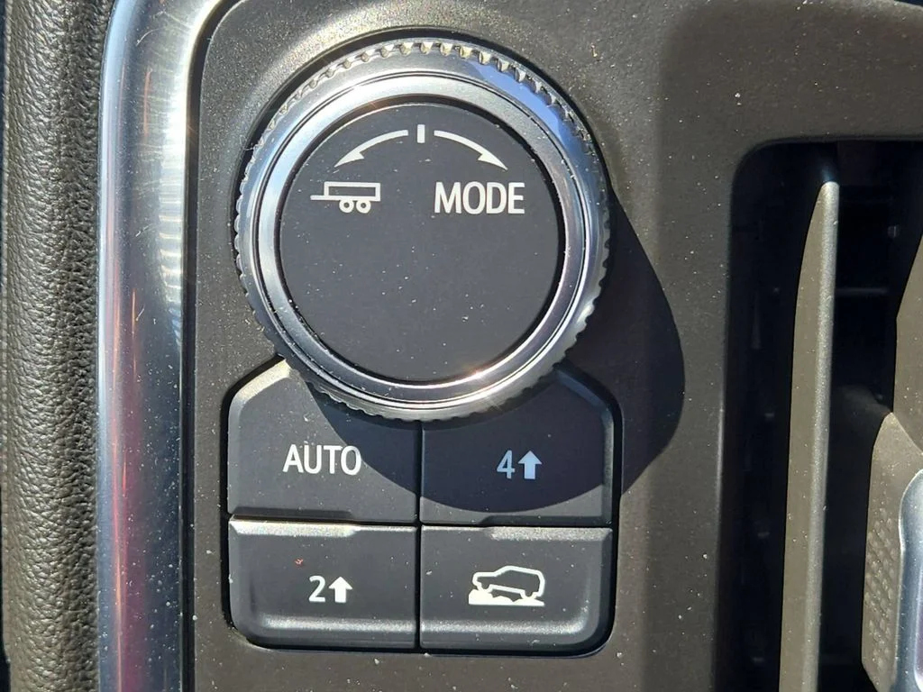 Used 2021 Gray GMC SLE image 51