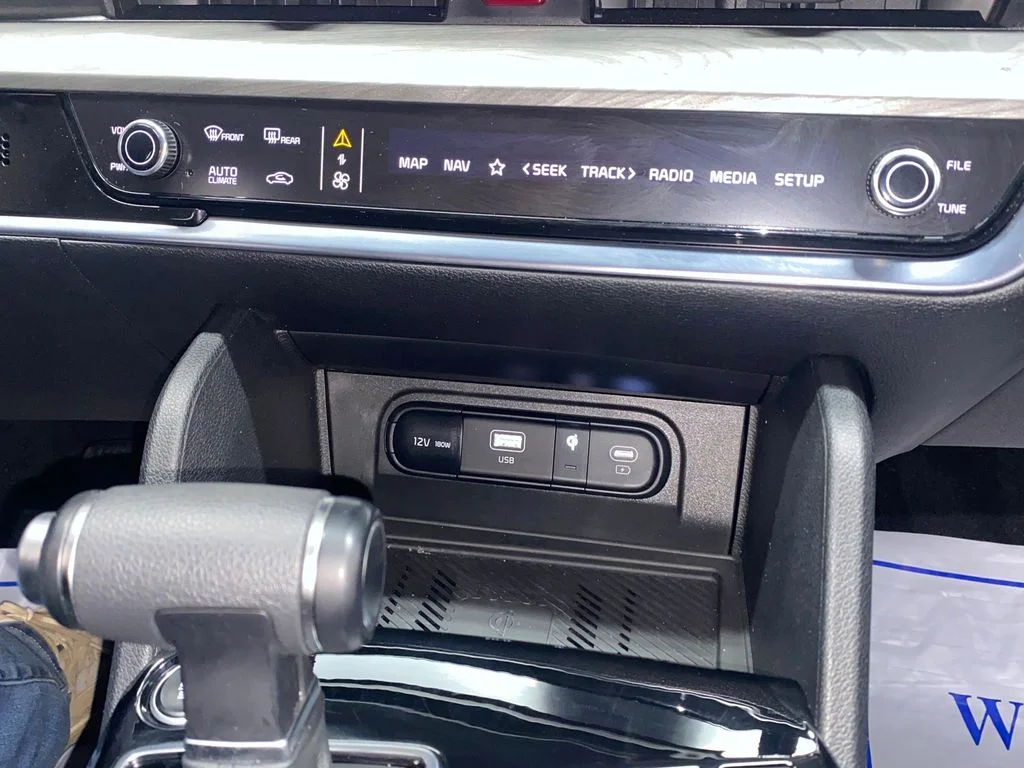 Used 2025 Blue Kia X-Line image 21