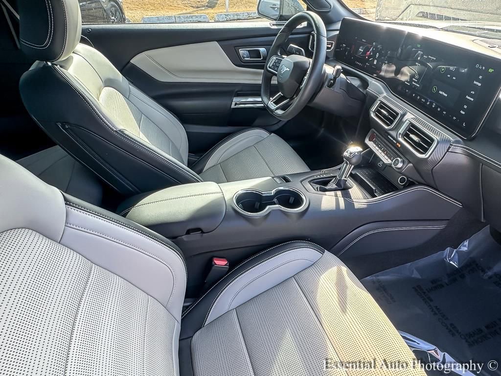 2024 FORD MUSTANG - Image 20