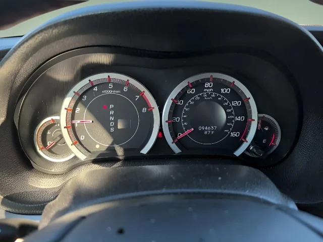 Used 2012 Red Acura 2.4 image 17