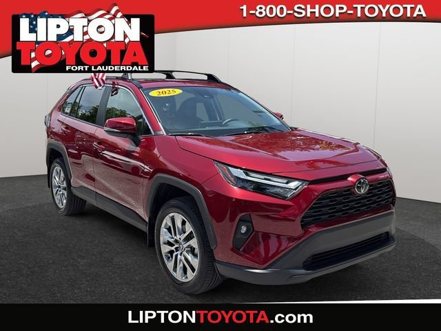 2025 Toyota RAV4 XLE Premium