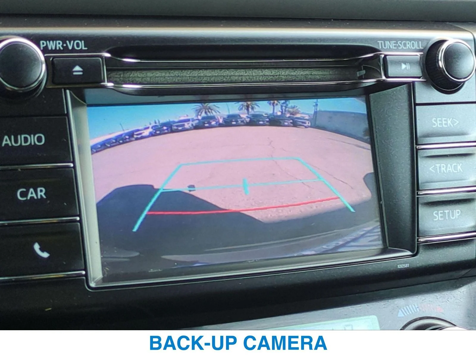 Used 2018 Gray Toyota XLE image 18