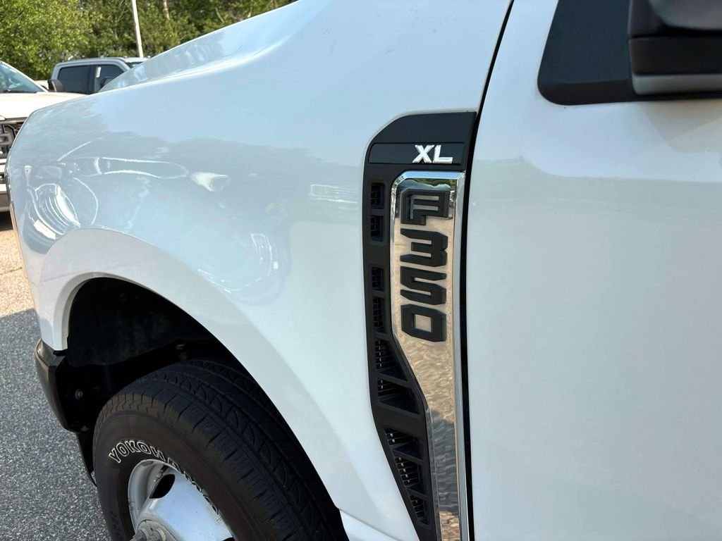 Used 2023 White Ford XL image 8