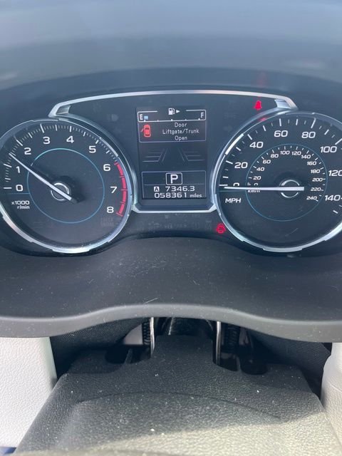 Used 2018 Gray Subaru 2.5i Premium image 5