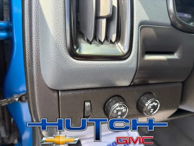 Used 2021 BRIGHT BLUE METALLIC Chevrolet 4WD Z71 image 24