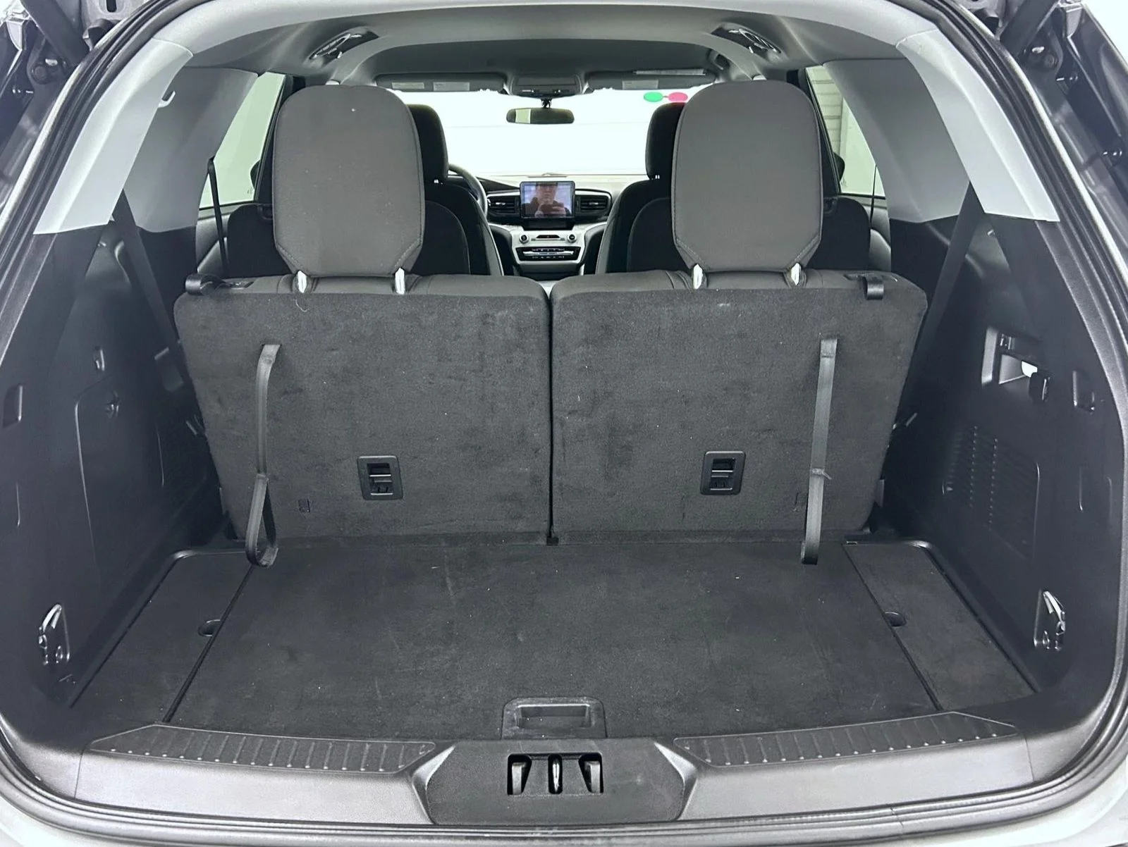 Used 2023 Gray Ford XLT image 23