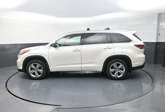 Used 2015 White Toyota Limited image 4