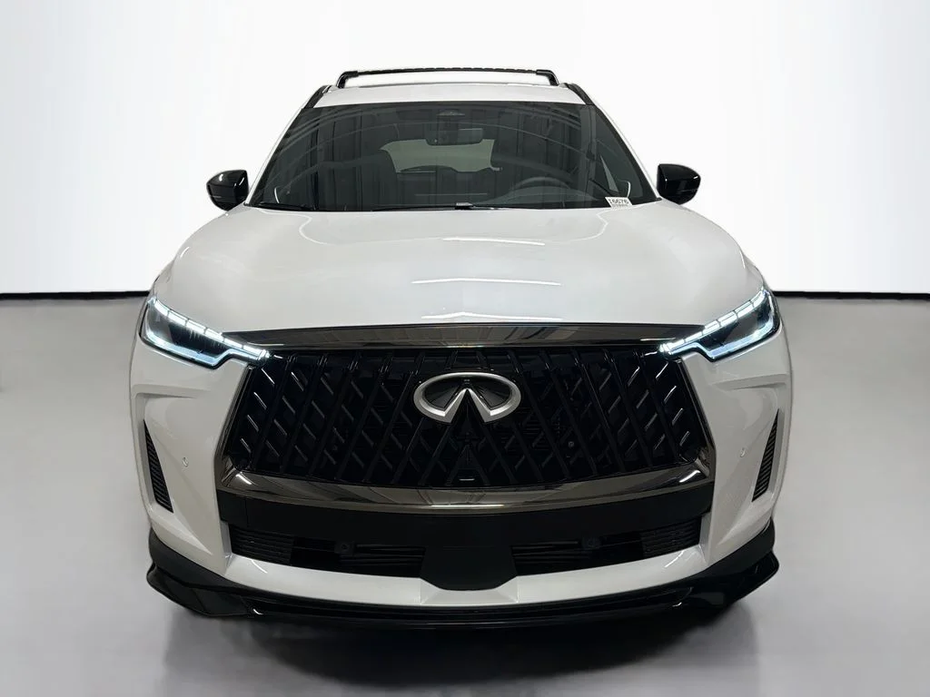 New 2027 RADIANT WHITE INFINITI SPORT image 6