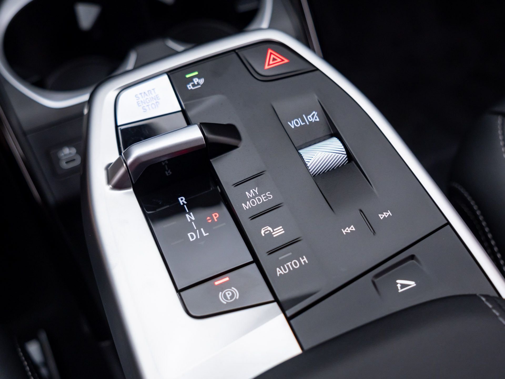 New 2027 Jet Black BMW xDrive28i image 29