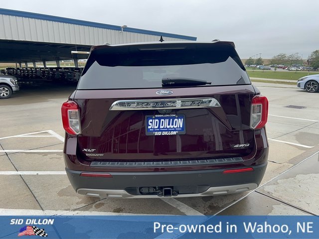 Used 2022 Burgundy Velvet Tinted Clearcoat Ford  image 4
