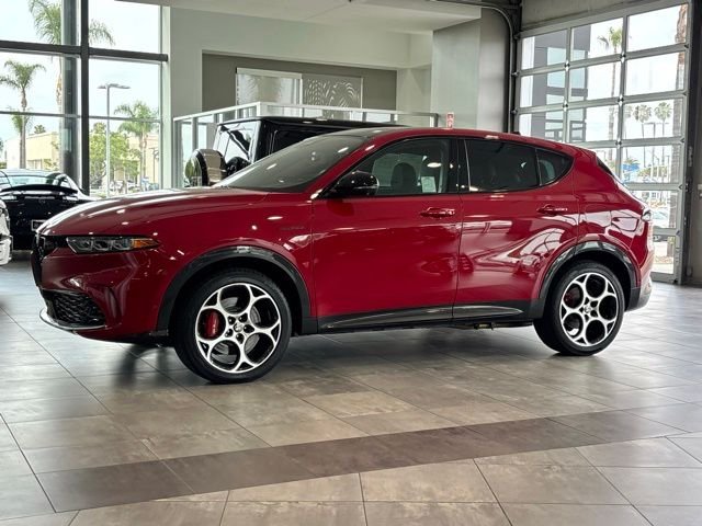 Used 2024 Red Alfa Romeo Veloce image 9