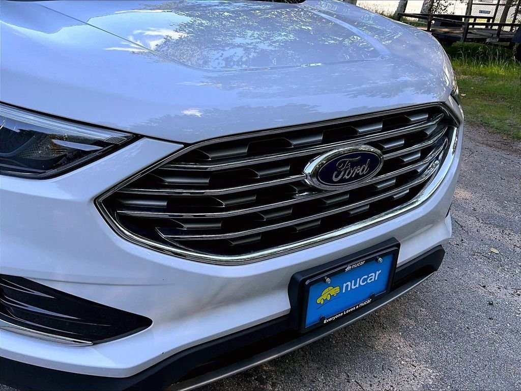 Used 2022 White Ford SEL image 31