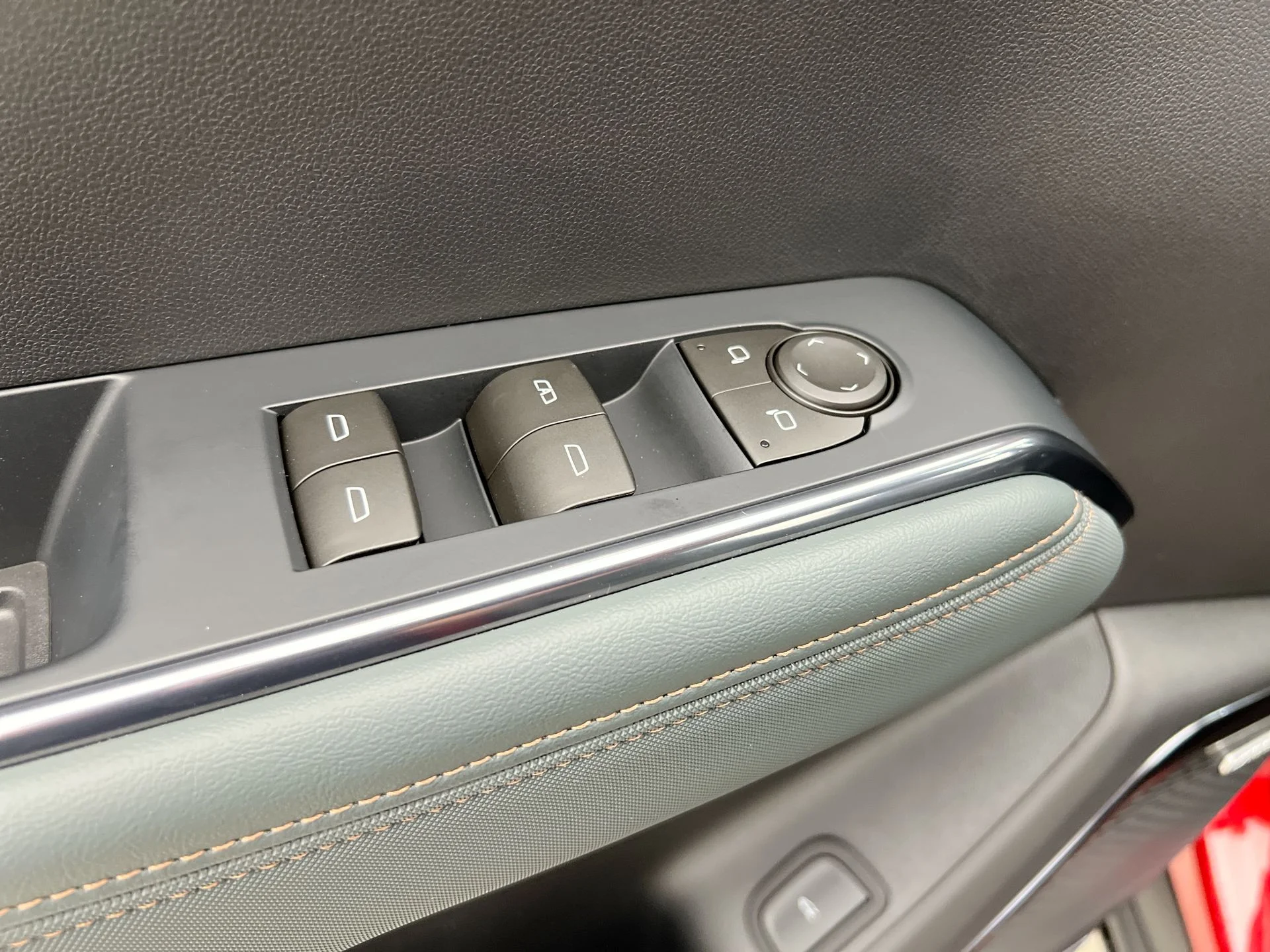 2026 GMC Acadia AT4 - Photo 65