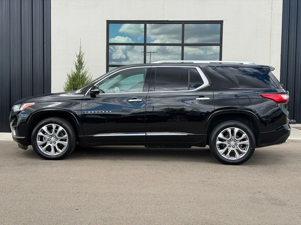 Used 2020 Black Chevrolet Premier image 2