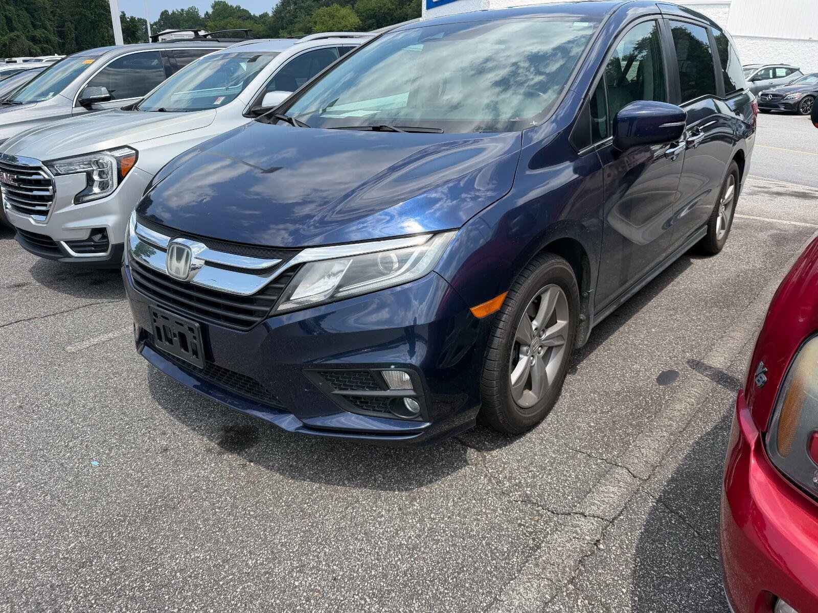 Used 2018 Blue Honda EX-L image 3