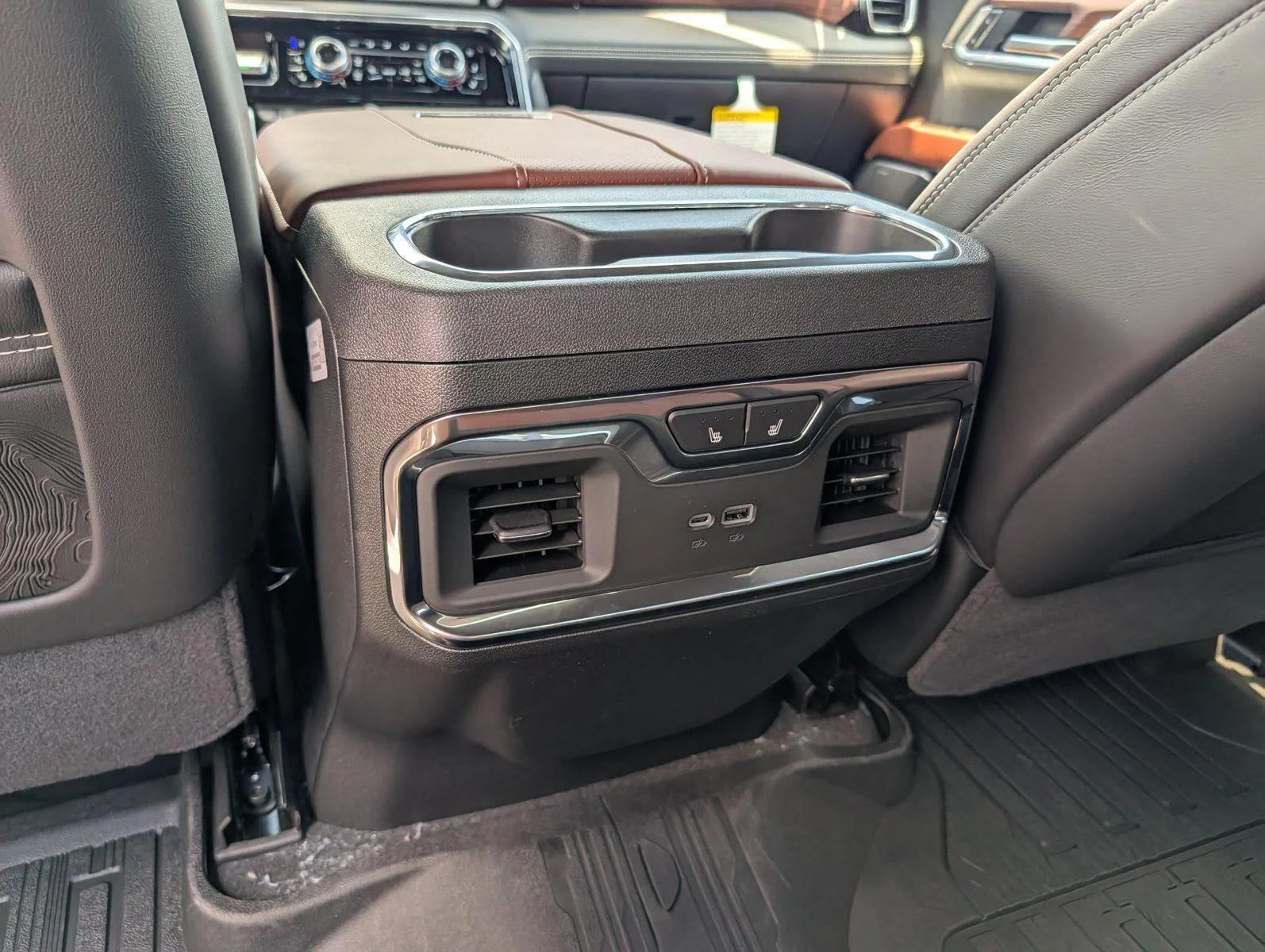 New 2026 Onyx Black GMC Denali Ultimate image 31