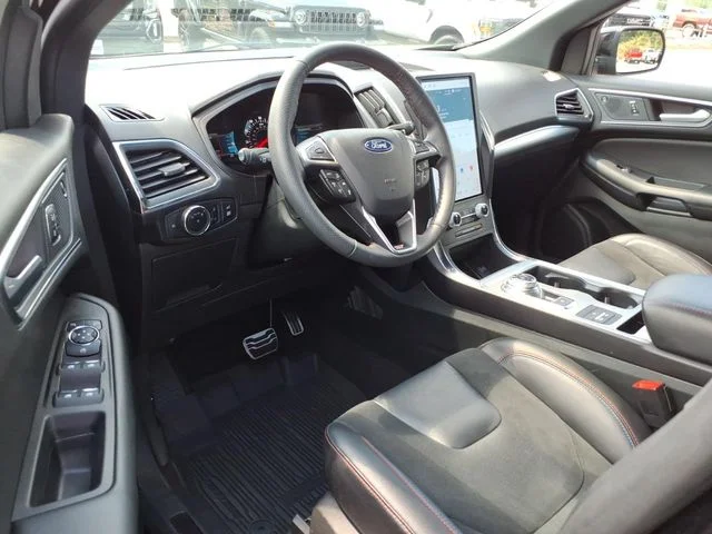 Used 2024 Black Ford ST image 22