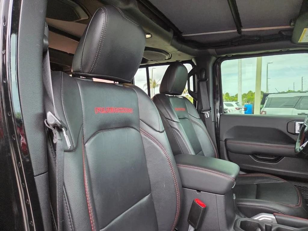 Used 2021 Black Clearcoat Jeep Unlimited Rubicon image 16