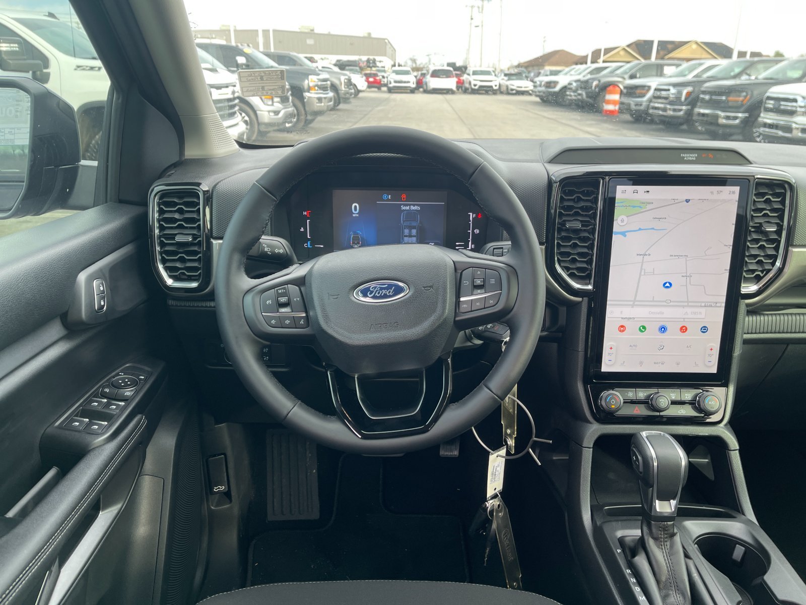 New 2025 Shadow Black Ford XLT image 15
