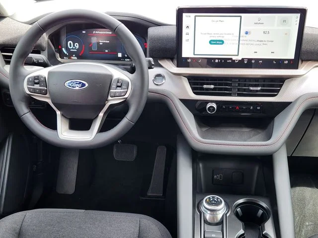 New 2026 Space White Metallic Ford Active image 27