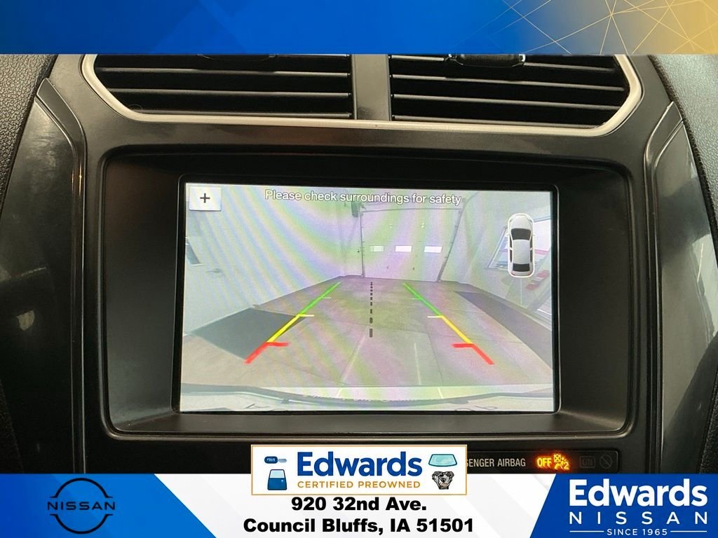 Used 2017 Silver Ford XLT image 29