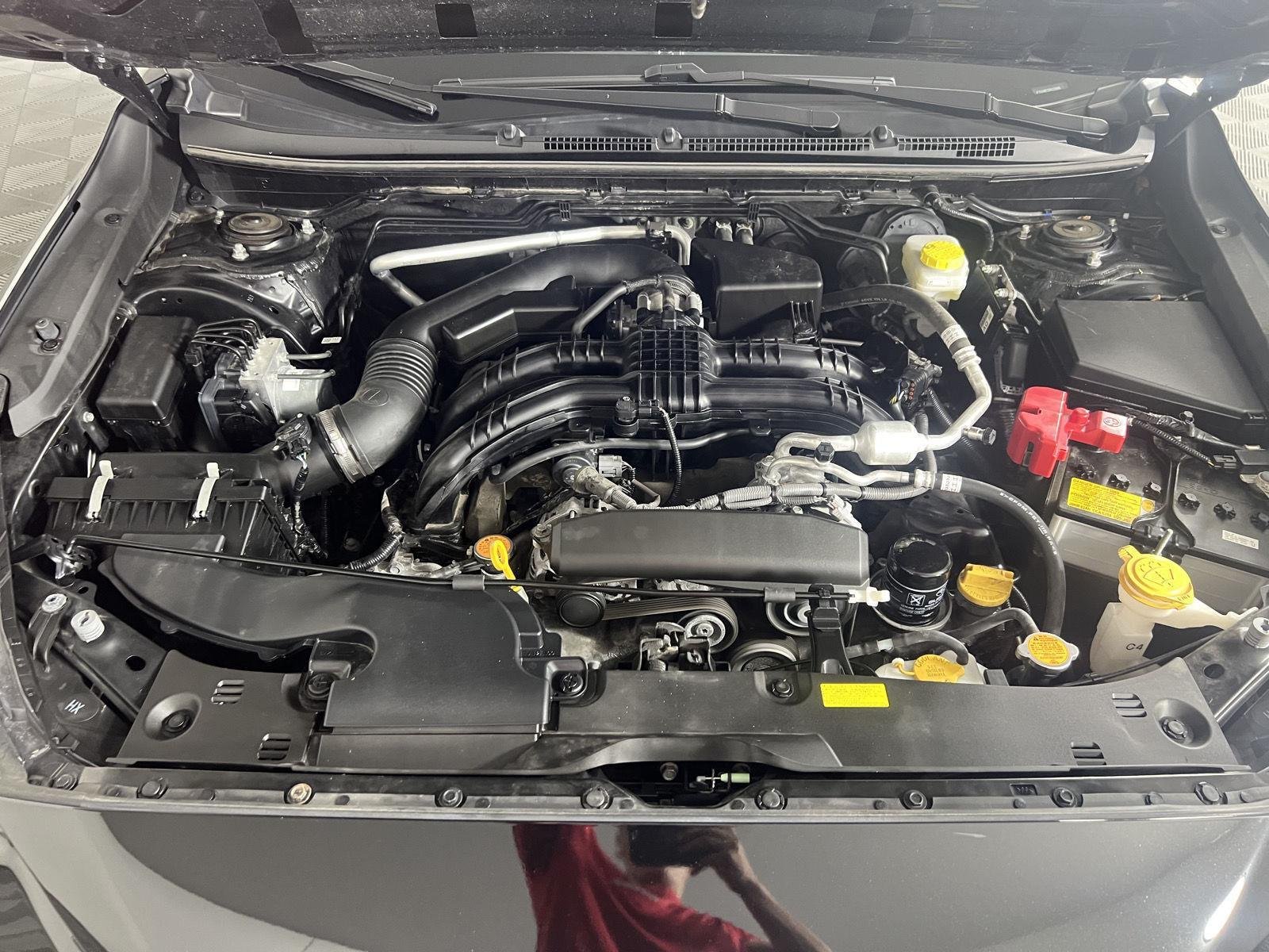 Used 2024 Crystal Black Silica Subaru Base image 2