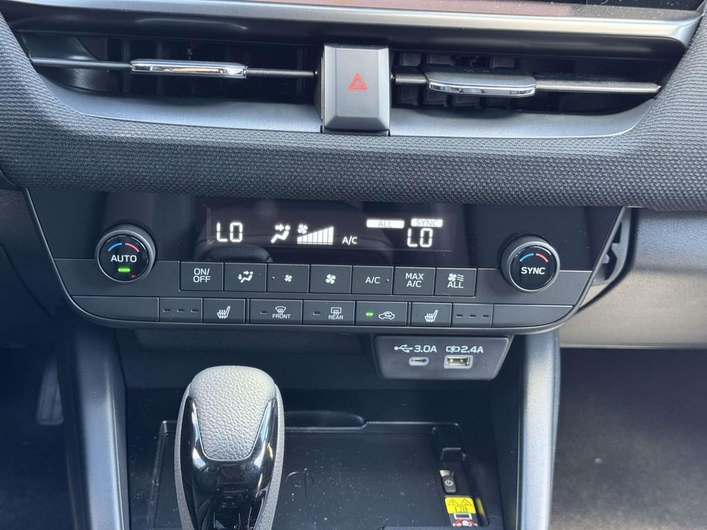 New 2026 SAPPHIRE BLUE PEARL Subaru Premium image 22