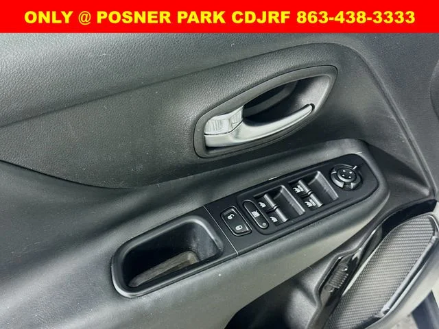 Used 2017 White Jeep Latitude image 17