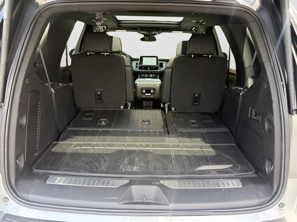 Used 2024 Gray Chevrolet Premier image 14
