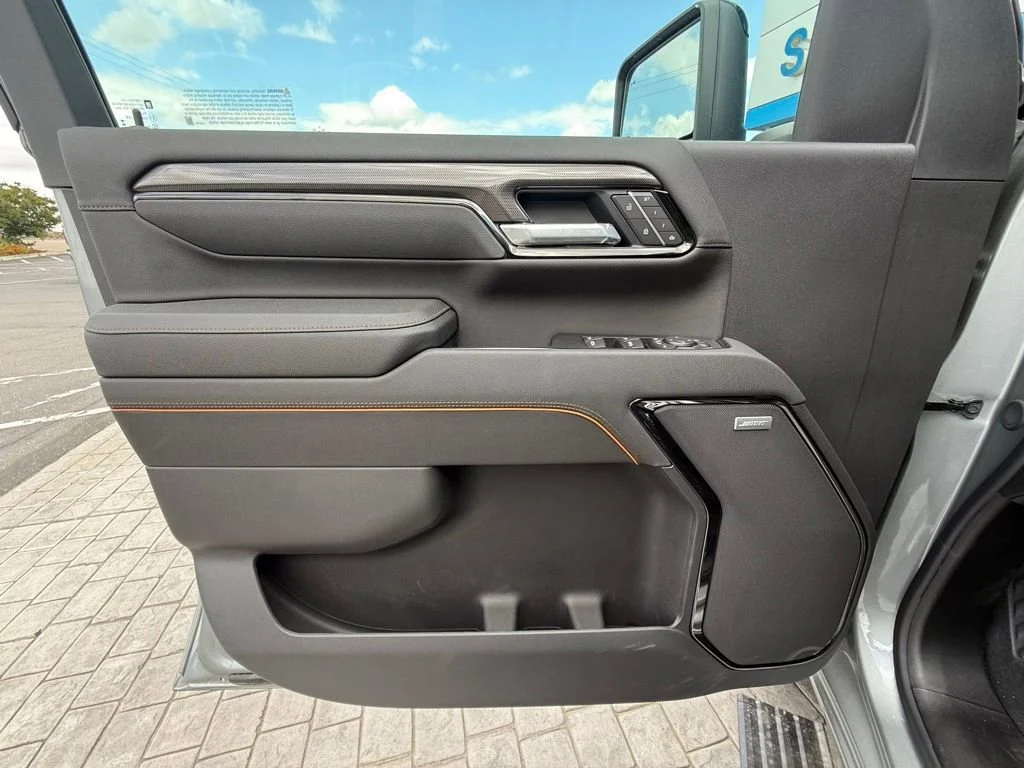 New 2026 Sterling Metallic GMC AT4 image 33