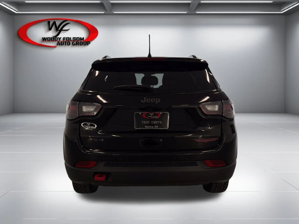 Used 2025 Black Jeep Trailhawk image 6