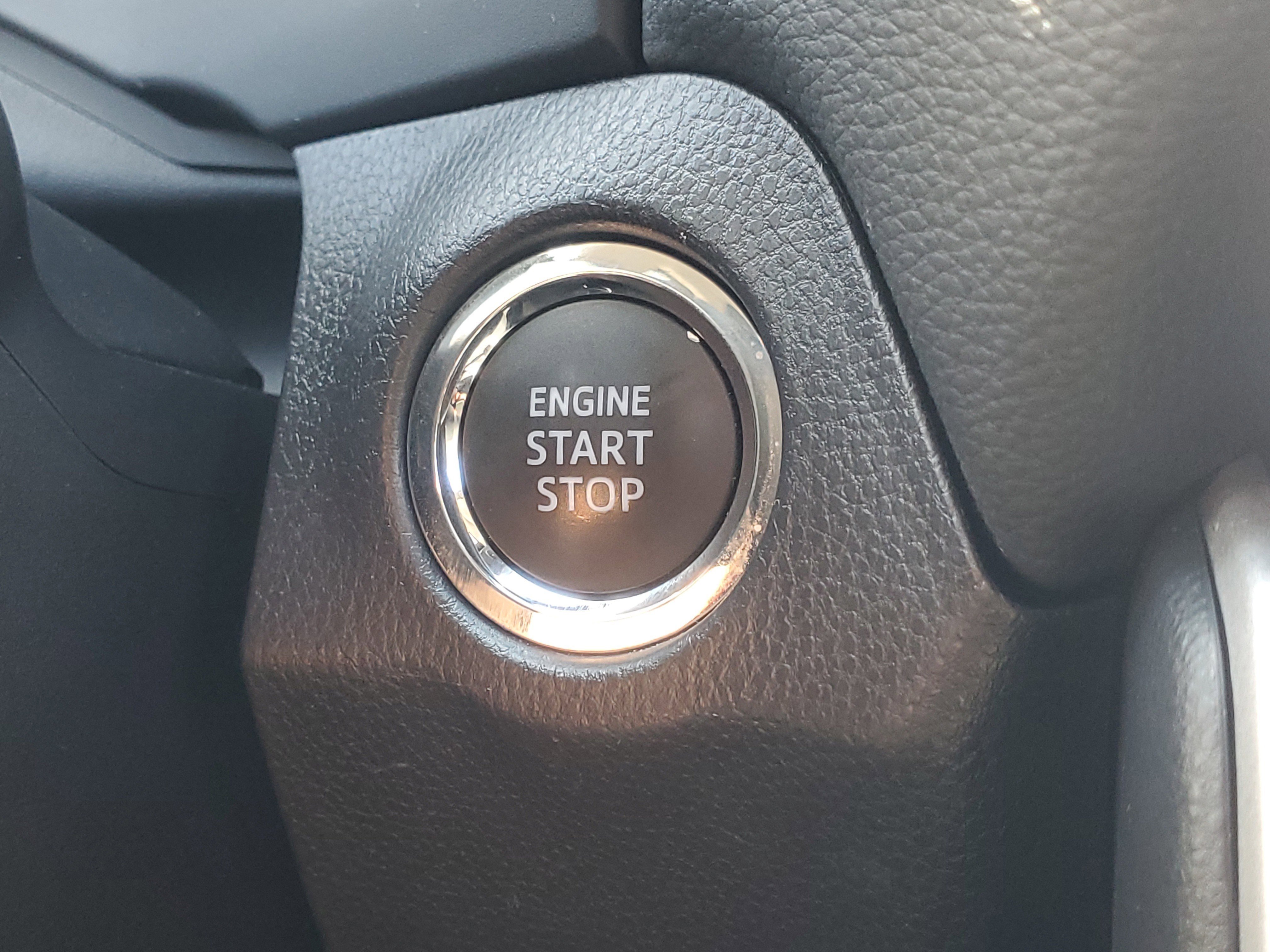 Used 2025 Magnetic Gray Metallic Toyota XLE image 32