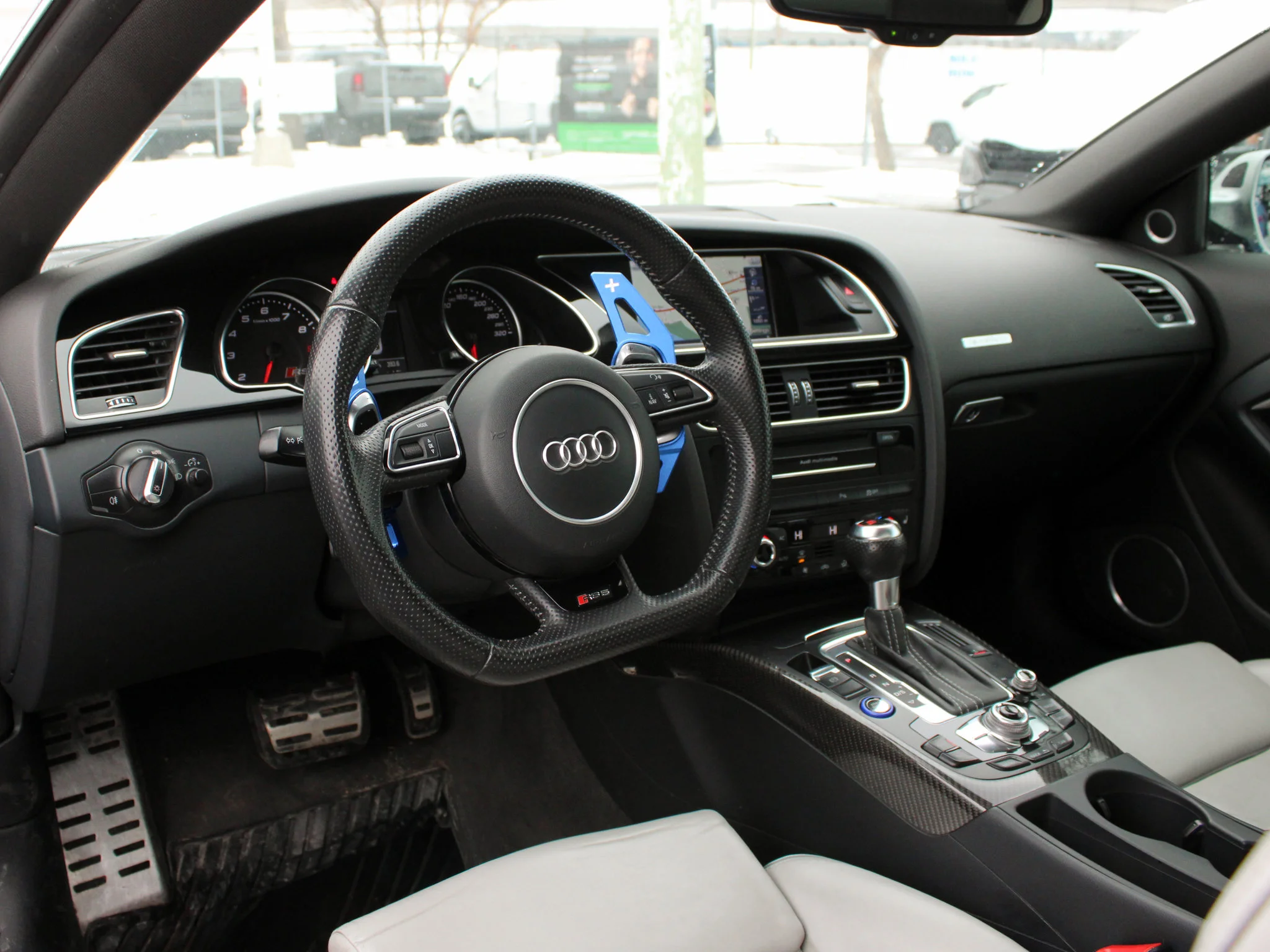 Used 2014 Blue Audi 4.2 * V8 | Quattro | 450 HP | 3M PPF | Winter Tires | Navigation | Backup Camera | Heated Seats | image 4