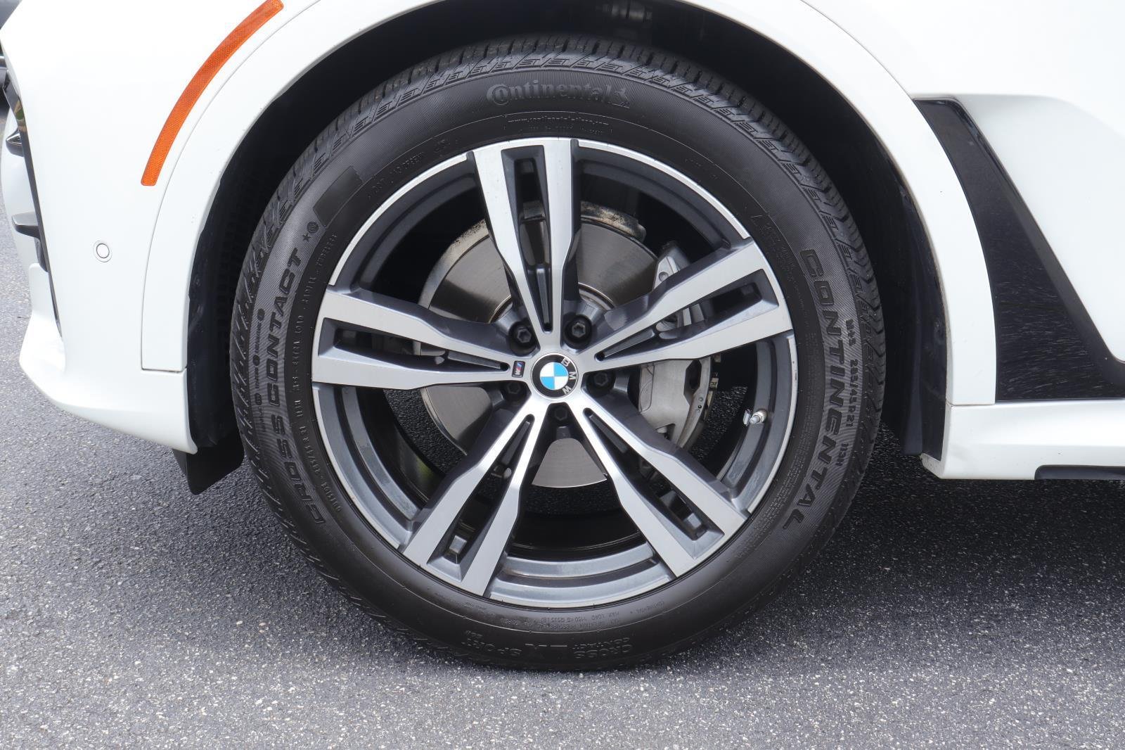 Used 2022 Alpine White BMW xDrive40i image 41