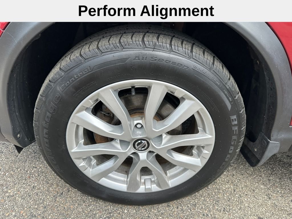 Used 2020 Red Nissan S image 10