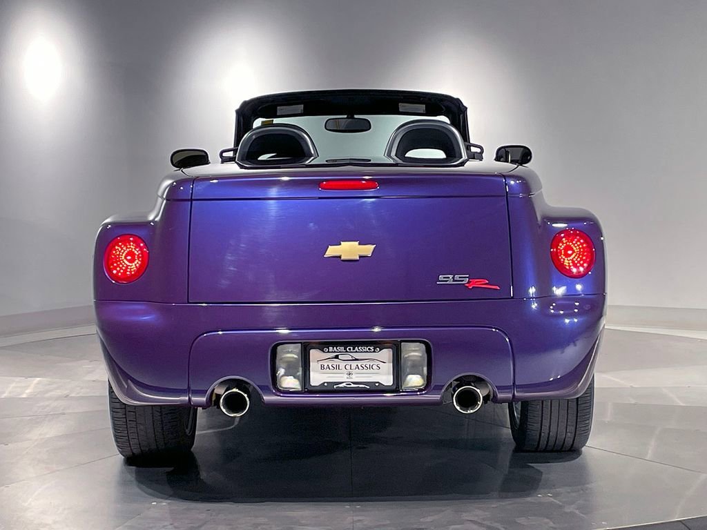 2004 Chevrolet SSR LS - Photo 40