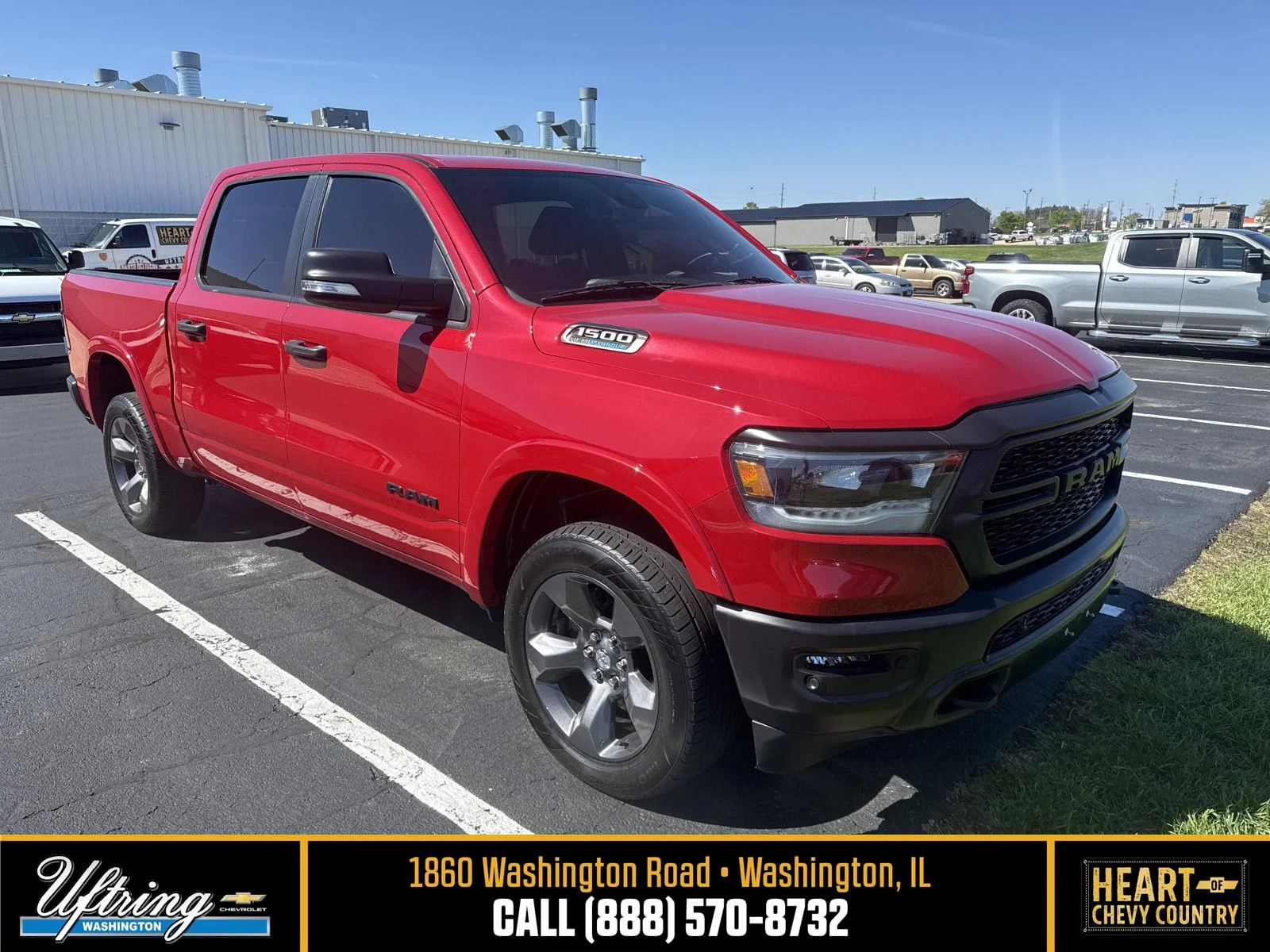 2022 RAM 1500 Big Horn/Lone Star 4x4 Crew Cab 5'7's photo