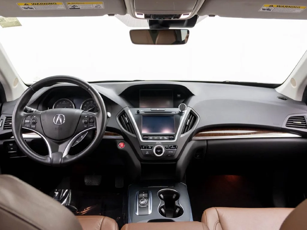 Used 2018  Acura 3.5L image 12