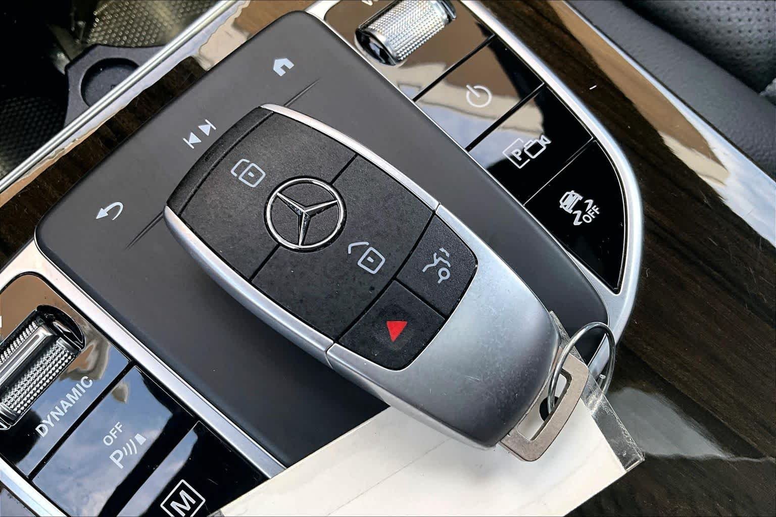 Certified Used 2020 Iridium Silver Metallic Mercedes-Benz GLC 300 image 23