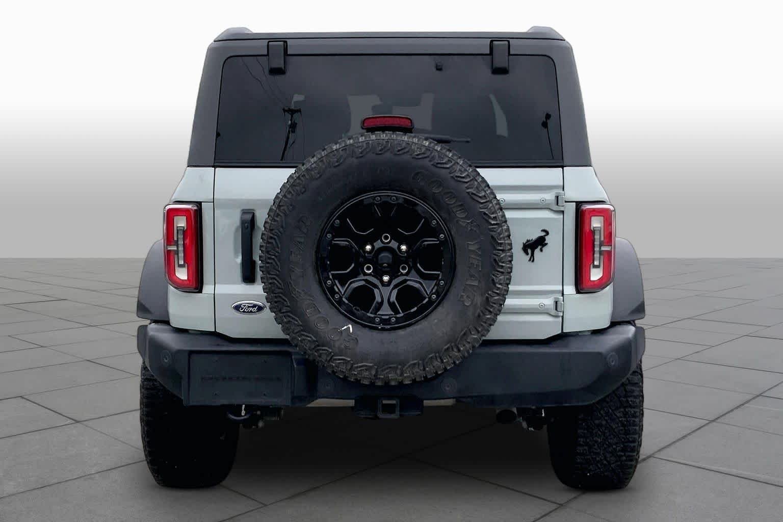 Used 2023 Cactus Gray Ford Wildtrak image 5