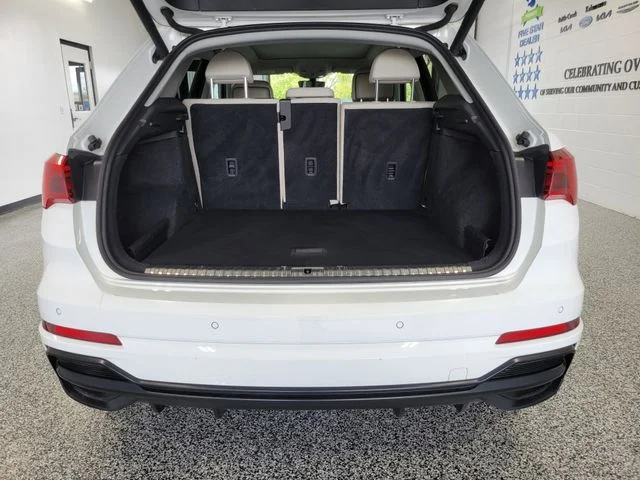 Used 2020 White Audi Premium S line image 23