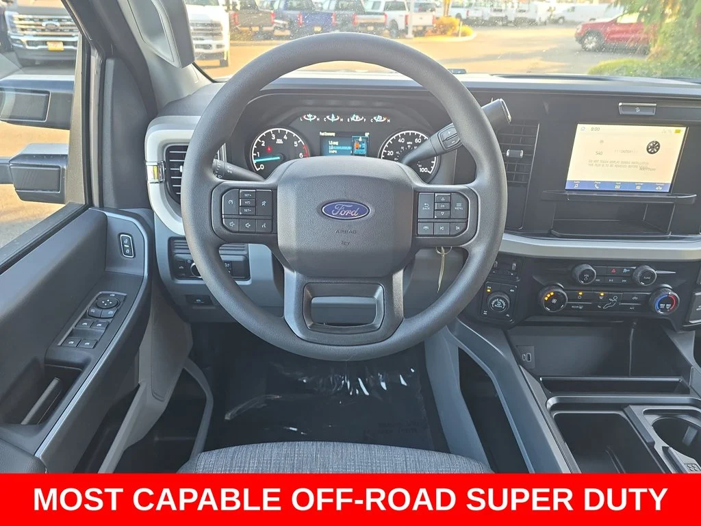 New 2027 Gray Ford XLT image 17