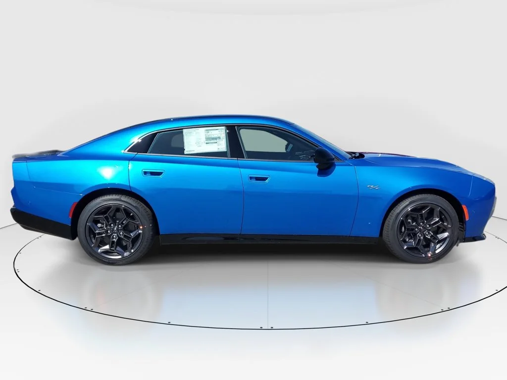 New 2026 Bludicrous Exterior Paint Dodge R/T image 2