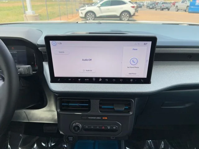 New 2026 Oxford White Ford XLT image 11
