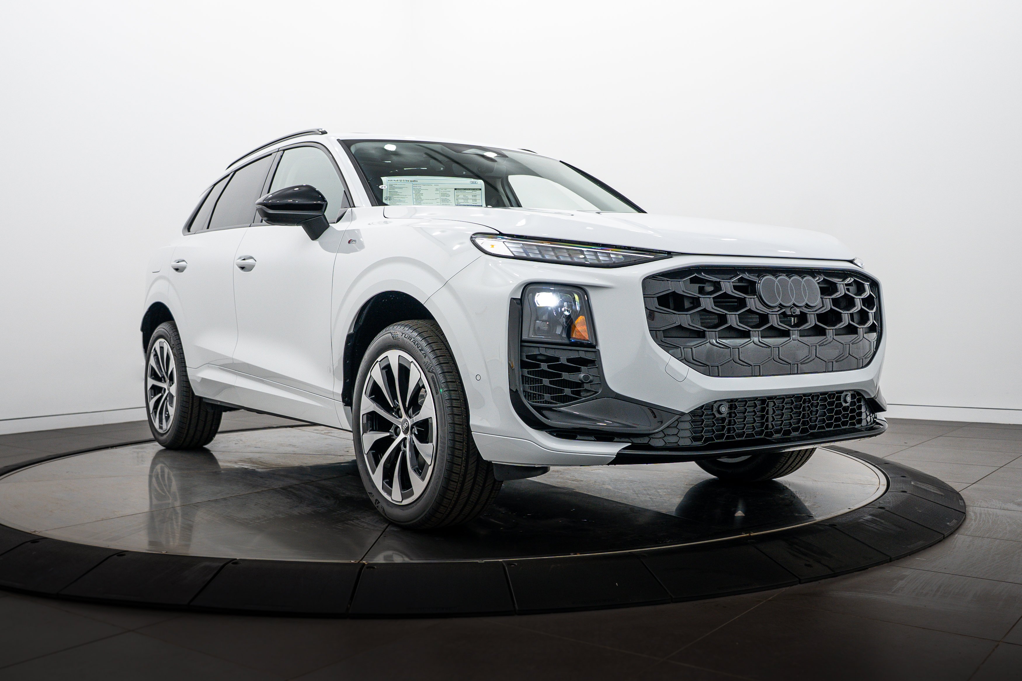 New 2026 Glacier White Audi S line image 1