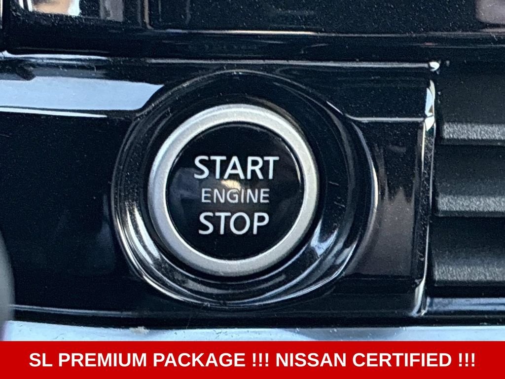 Used 2023 White Nissan SL image 29
