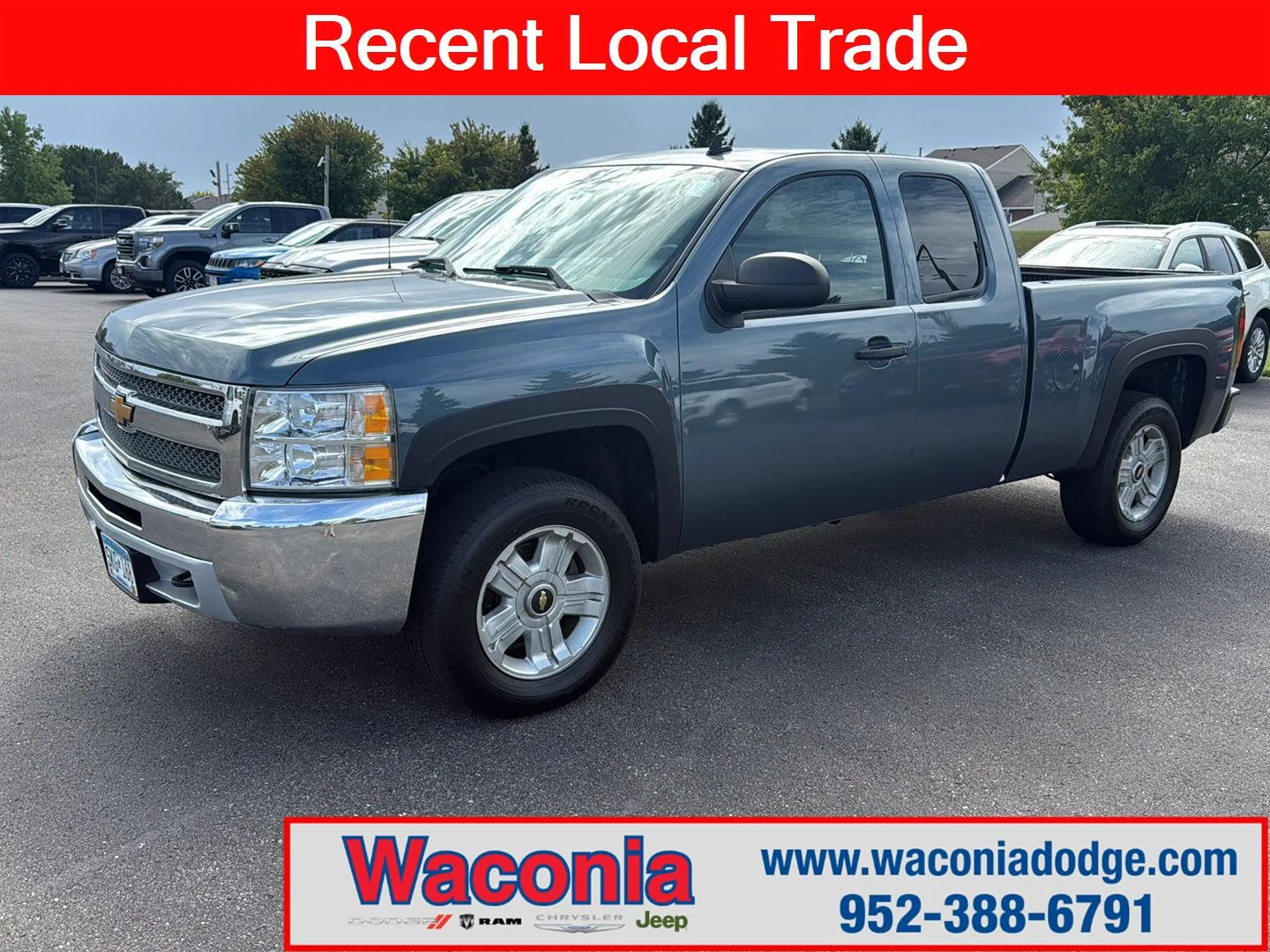 Used 2013 Blue Granite Metallic Chevrolet LT image 1
